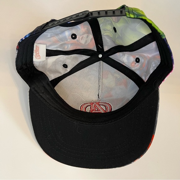 Marvel Red and Blue Avengers Superhero Cap - Picture 5 of 8